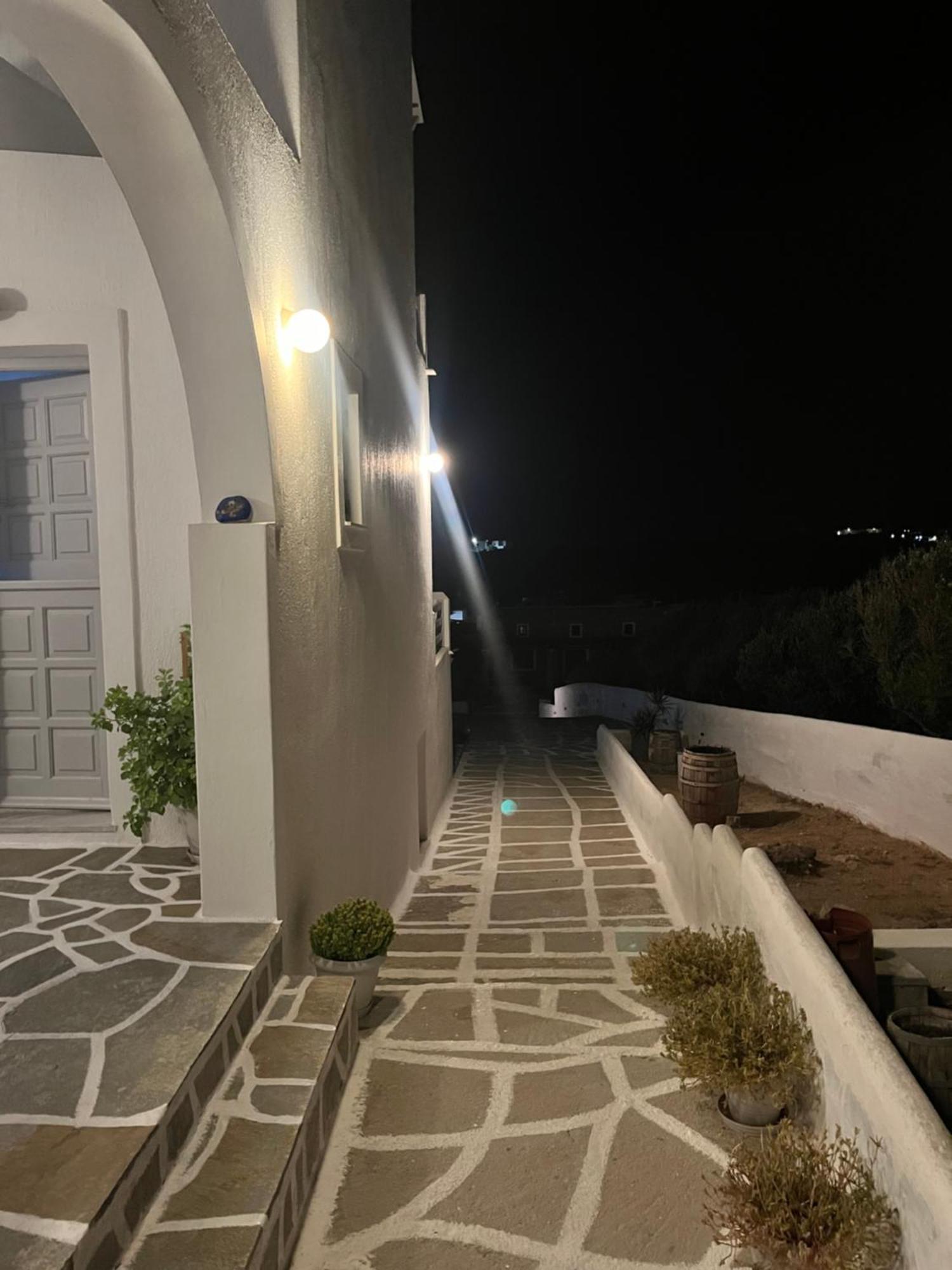 Panagiotis Rooms Nausa Exteriér fotografie