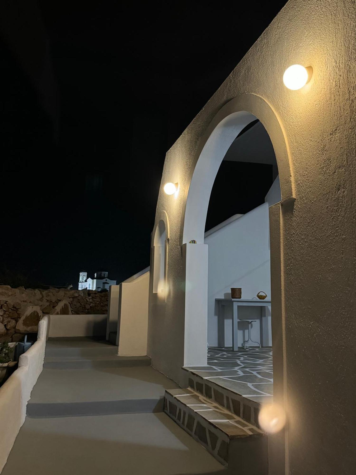 Panagiotis Rooms Nausa Exteriér fotografie