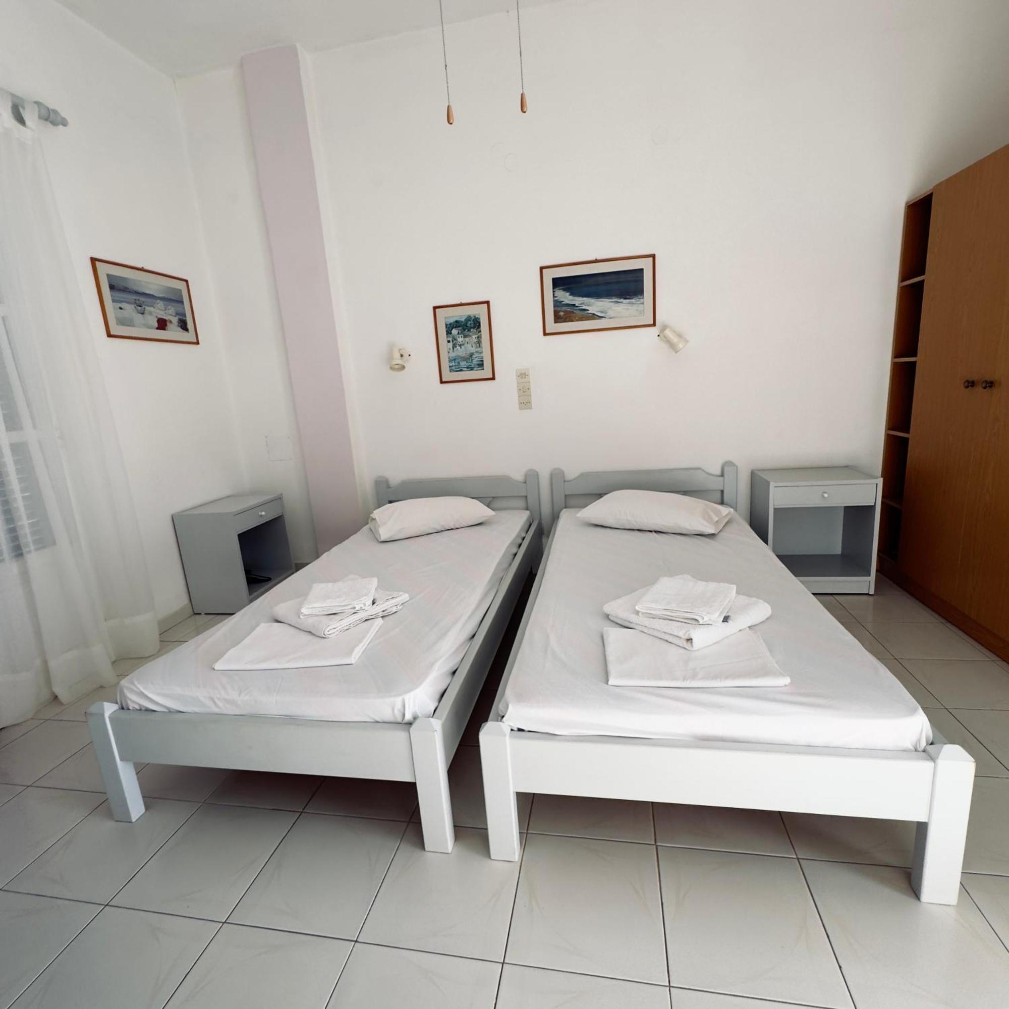 Panagiotis Rooms Nausa Exteriér fotografie