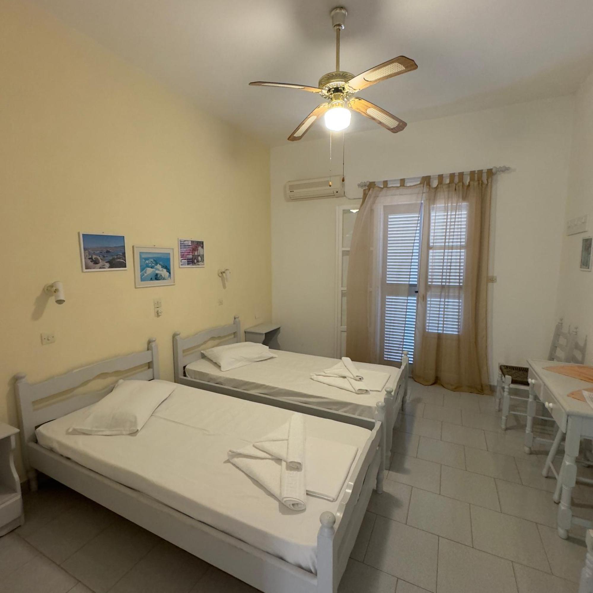 Panagiotis Rooms Nausa Exteriér fotografie